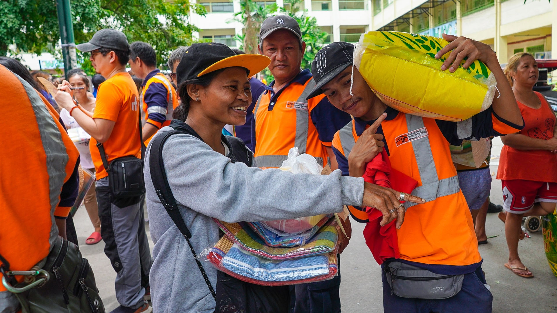 ICTSI Foundation relief ops 1