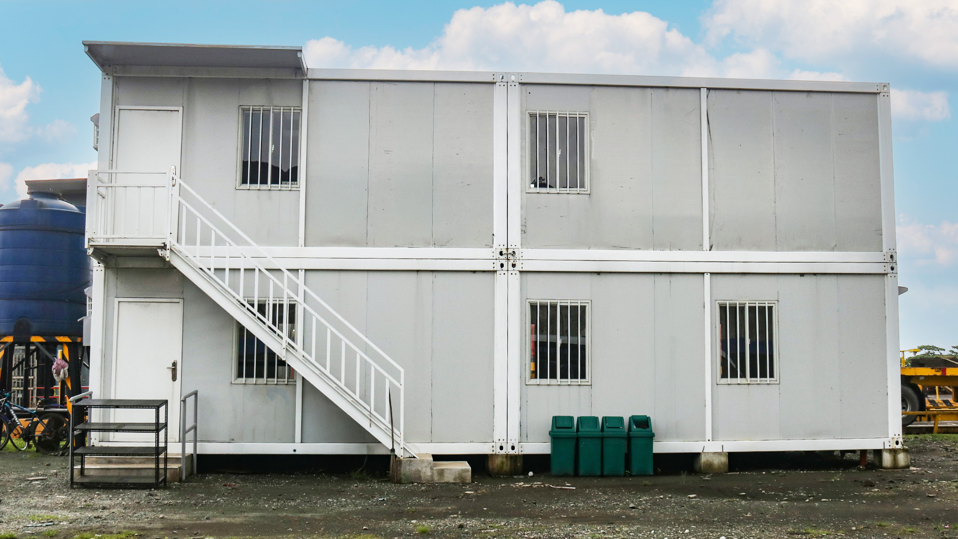 MMT new holding area